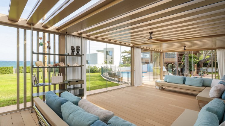 BLOG: Bioklimatska ali klasična pergola?